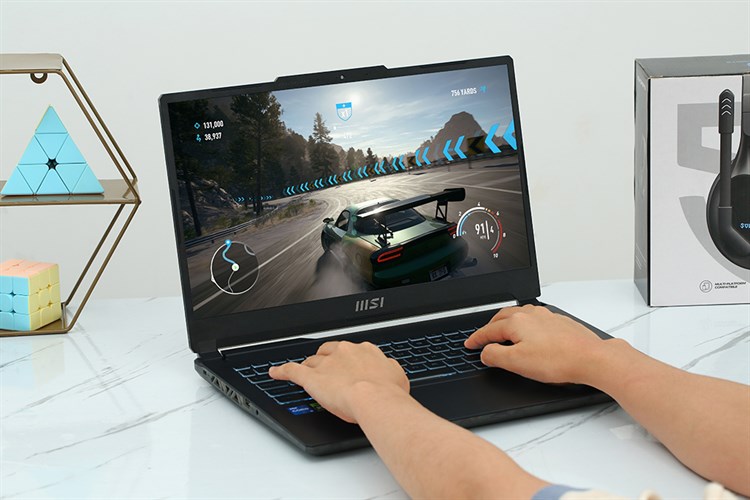 Laptop MSI Gaming Cyborg 15 A12UCX i5 12450H/8GB/512GB/4GB RTX2050/144Hz/Balo/Win11 (281VN) Màu Đen