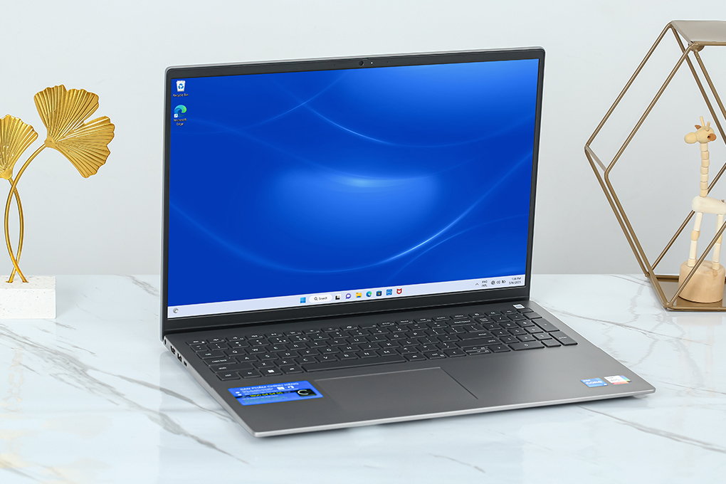Laptop Dell Vostro 16 5630 i5 1340P/8GB/512GB/OfficeHS/Win11 (i5P085W11GRU) Màu Xám