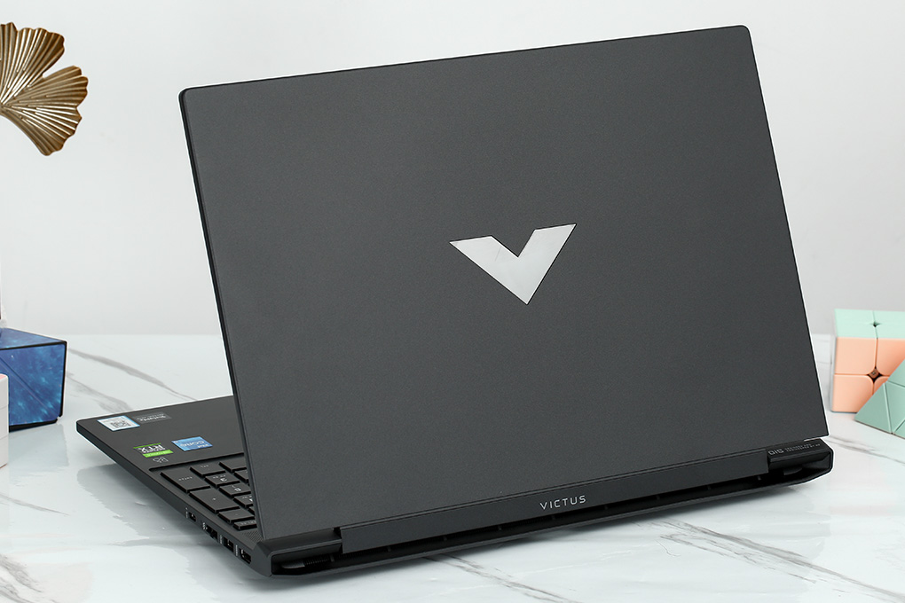 Laptop HP Gaming VICTUS 15 fa0155TX i5 12450H/16GB/512GB/4GB RTX3050/144Hz/Win11 (81P00PA) Màu Đen