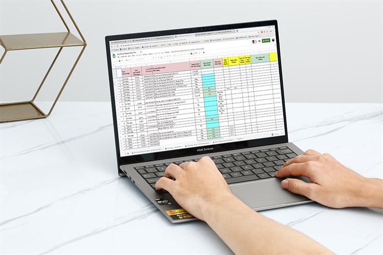 Laptop Asus Zenbook S 13 OLED UX5304VA i7 1355U/32GB/1TB/Túi/Win11 (NQ126W) Màu Xám