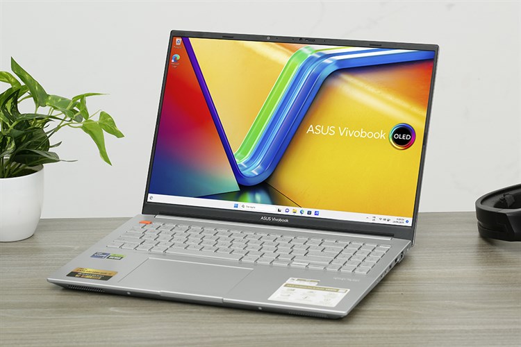 Laptop Asus Vivobook Pro 16 OLED K6602VV i9 13900H/16GB/1TB/8GB RTX4060/Win11 (MX077W) Màu Bạc