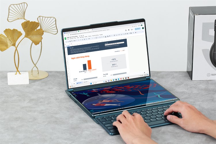 Laptop Lenovo Yoga Book 9 13IRU8 i7 1355U/16GB/1TB/Touch/Pen/Win11