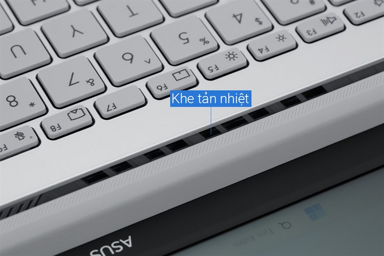 Laptop Asus Vivobook Go 15 E1504FA R5 7520U/8GB/512GB/Win11 (NJ630W) Màu Bạc