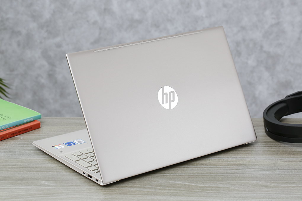 Laptop HP Pavilion 15 eg3093TU - 8C5L4PA (i5 1335U, 16GB, 512GB, Full HD, Win11) Màu Vàng