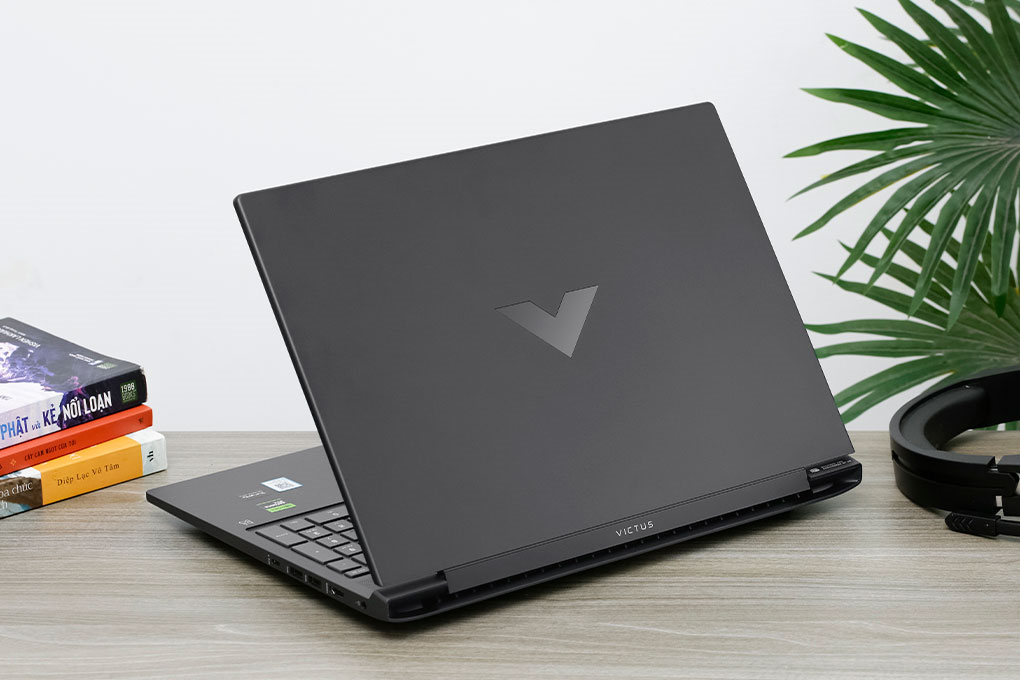 Laptop HP Gaming VICTUS 16 s0077AX - 8C5N6PA (R7 7840HS, 16GB, 512GB, RTX 3050 6GB, Full HD 144Hz, Win11) Màu Đen