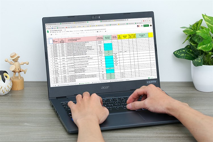 Laptop Acer TravelMate P4 TMP414 51 50HX i5 1135G7/8GB/512GB/Win11 (NX.VP2SV.00T) Màu Xanh