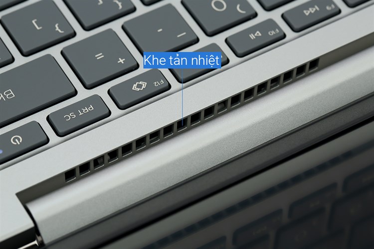 Laptop HP 14 ep0126TU i3 N305/8GB/256GB/Win11 (8U233PA) Màu Bạc