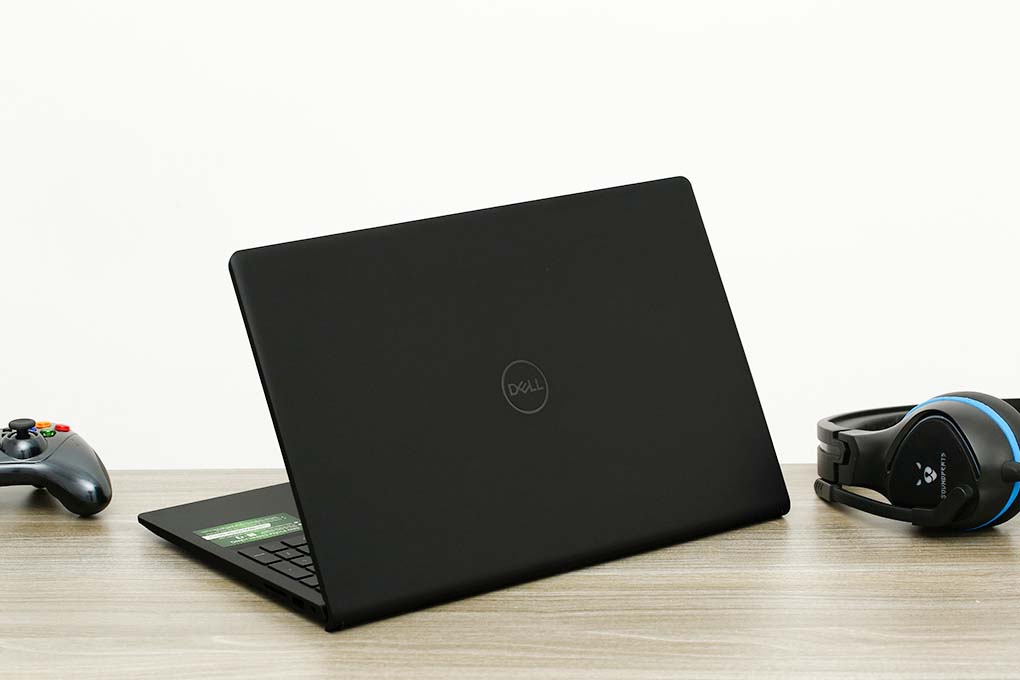 Laptop Dell Inspiron 15 3530 i7 1355U/8GB/512GB/120Hz/OfficeHS/Win11 (71011775) Màu Đen