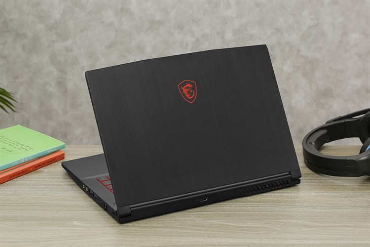 Laptop MSI Gaming GF63 Thin 12UCX i5 12450H/16GB/512GB/4GB RTX2050/144Hz/Win11 (873VN) Màu Đen