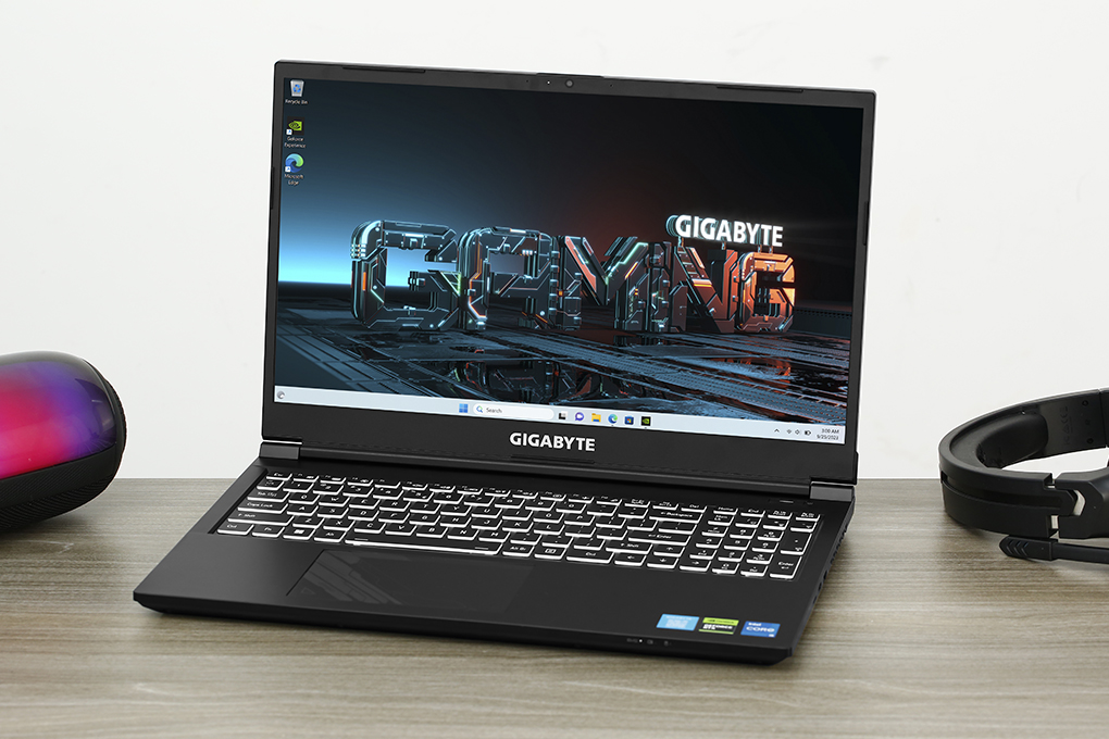 Laptop Gigabyte Gaming G5 i5 12450H/8GB/512GB/6GB RTX4050/144Hz/Win11 (MF-F2VN333SH) Màu Đen