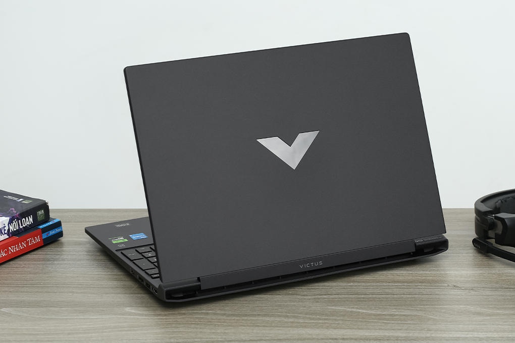 Laptop HP Gaming VICTUS 15 fa1139TX - 8Y6W3PA (i5 12450H, 16GB, 512GB, RTX 2050 4GB, Full HD 144Hz, Win11) Màu Đen