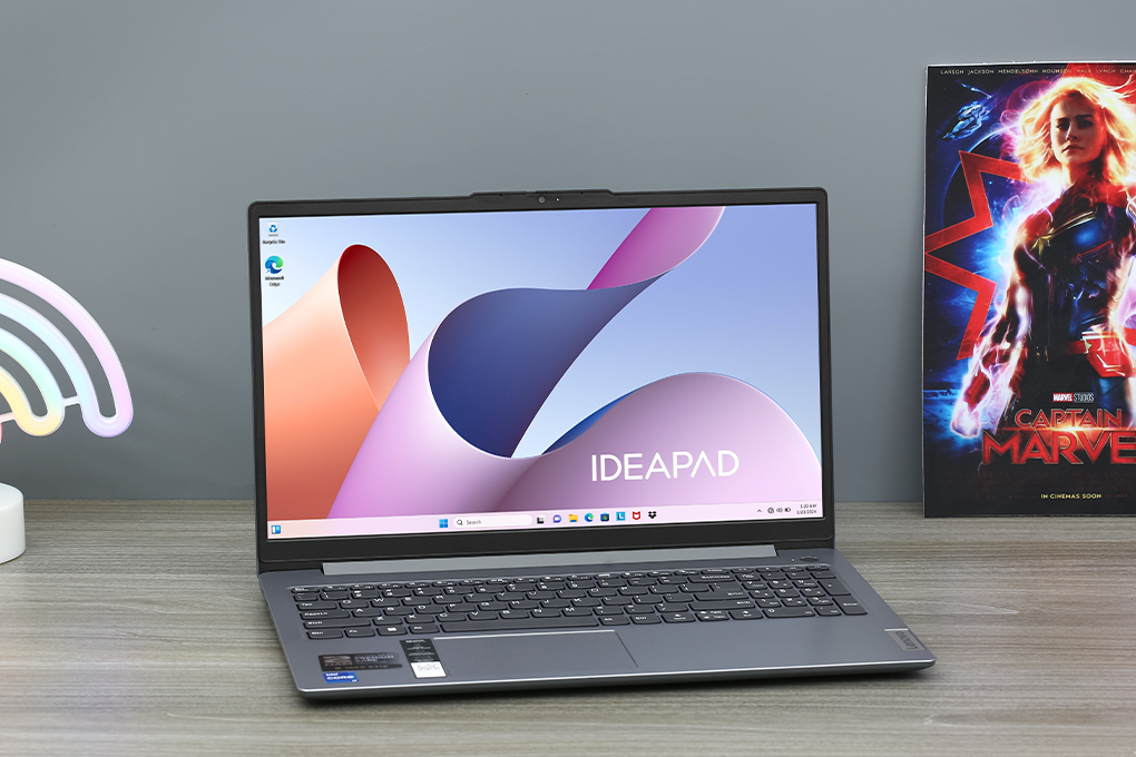 Laptop Lenovo Ideapad Slim 3 15IRH8 - 83EM003FVN (i7 13620H, 16GB, 1TB, Full HD, Win11) - 15