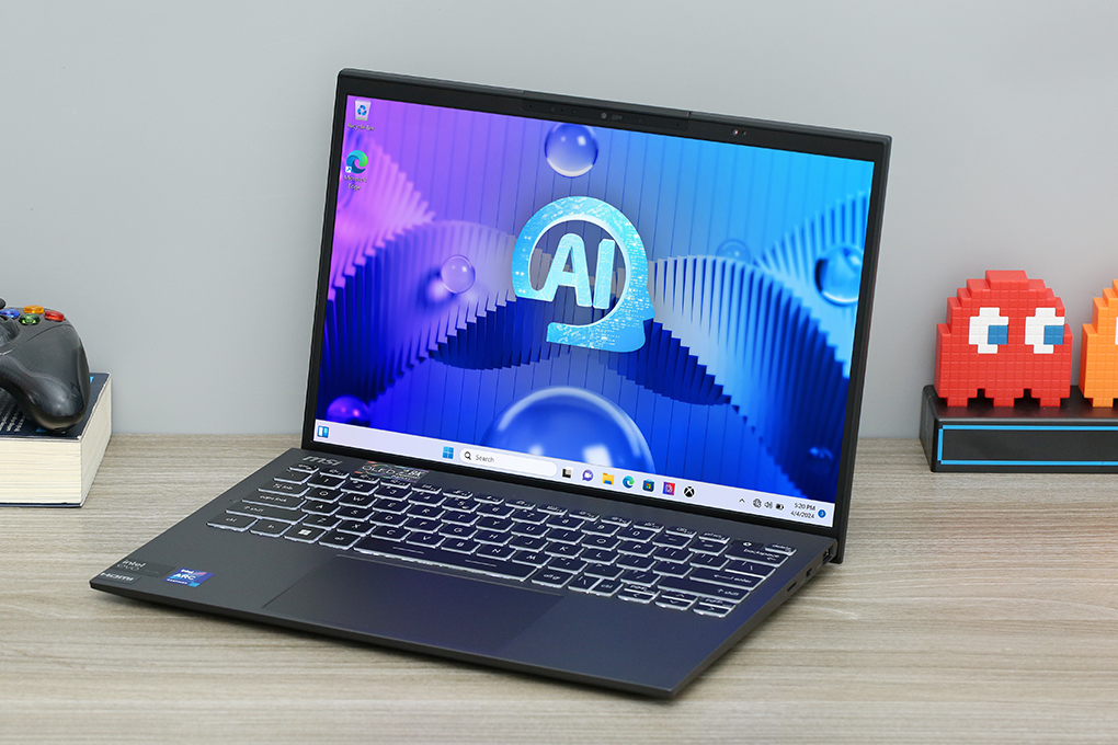 Laptop MSI Prestige 13 AI Evo A1MG - 062VN (Ultra 7 155H, 32GB, 1TB, 2.8K OLED, Win11) Màu Xám