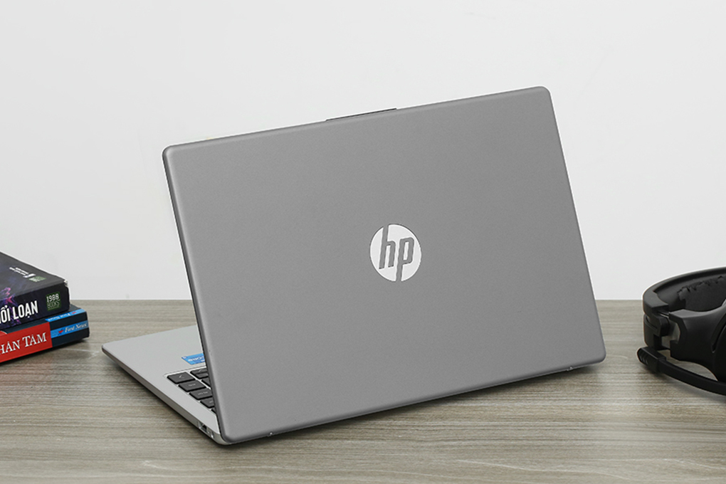 Laptop HP 240 G10 - 9H2E4PT (i5 1335U, 16GB, 512GB, Full HD, Win11) Màu Bạc
