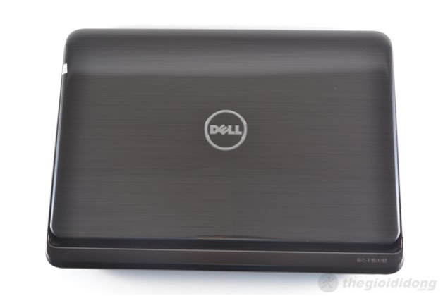 Dell Inspiron N311z, thiết kế phá cách, màu sắc thời trang