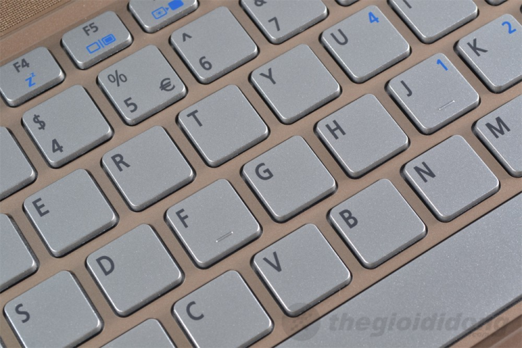 Laptop Acer Aspire V3 471 33112G50Ma Màu Vàng đồng