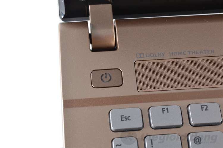 Laptop Acer Aspire V3 471 33112G50Ma Màu Vàng đồng