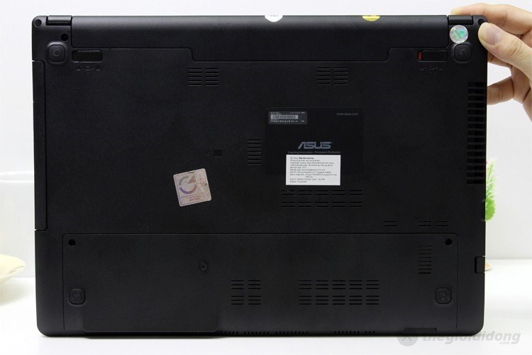 Laptop Asus K46CA 33214G50 Màu Đen