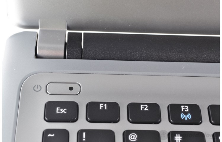 Laptop Acer Aspire V5 471G 33214G50Ma