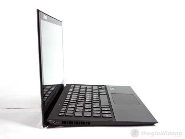 SONY VAIO PRO 11 SVP112A1CN SSD:128GB SONY VAIO Pro 11 SVP112A1CN