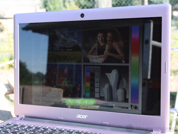 Aspire V5 431 với màn hình chuẩn HD Aspire V5 431 với màn hình chuẩn HD, hiển thị hình ảnh rõ ràng