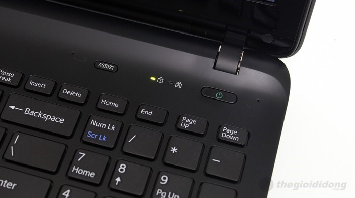 Laptop Sony Vaio Fit SVF1521DSG 33222G50W8