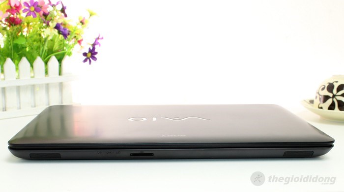 Laptop Sony Vaio Fit SVF1521DSG 33222G50W8