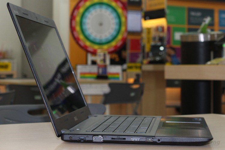 Laptop Dell Vostro 5560 53234G75G Màu Đen