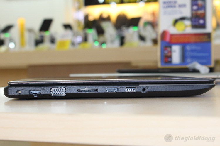 Laptop Dell Vostro 5560 53234G75G Màu Đen