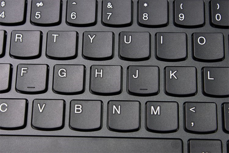 Laptop Lenovo G400 53232G50G Màu Đen