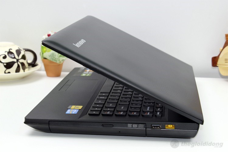 Laptop Lenovo G400 53232G50 Màu Đen