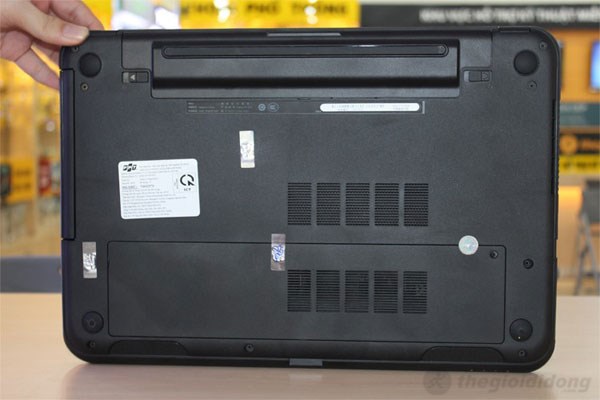 Dell Inspiron 3537 được trang bị công nghệ Waves MaxxAudio 4.0 cho chất âm tuyệt vời