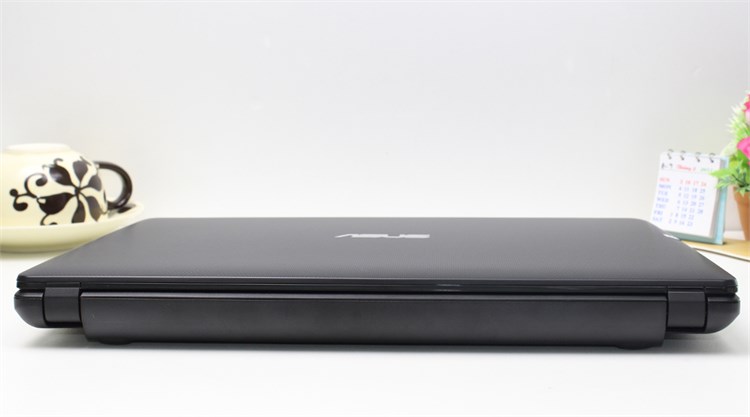 Laptop Asus X451CA 10072G50