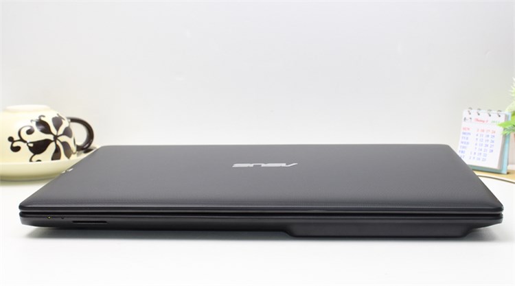 Laptop Asus X451CA 10072G50