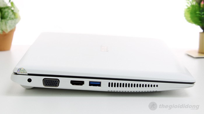 Laptop Asus X200CA 10072G50W8 Màu Trắng