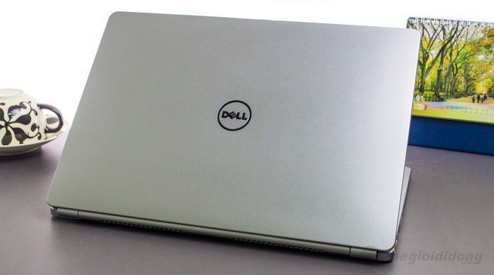 Laptop Dell Inspiron 7437 34014G50 Màu Bạc
