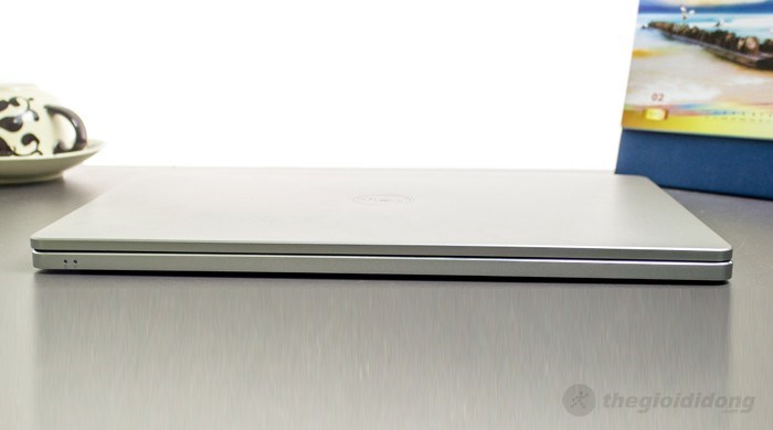 Laptop Dell Inspiron 7437 34014G50 Màu Bạc