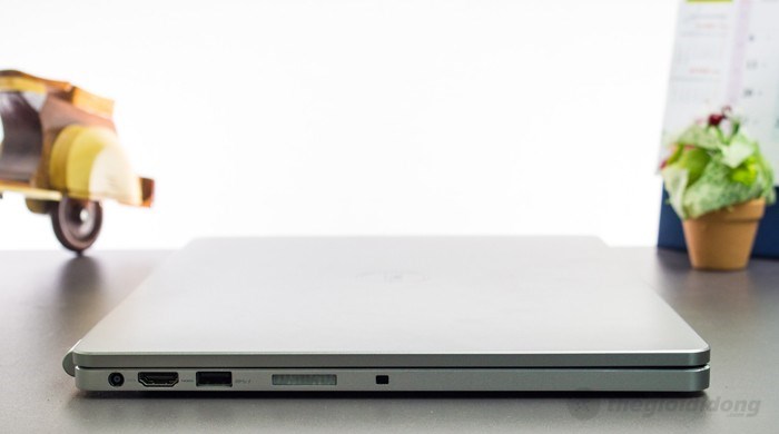 Laptop Dell Inspiron 7437 34014G50 Màu Bạc