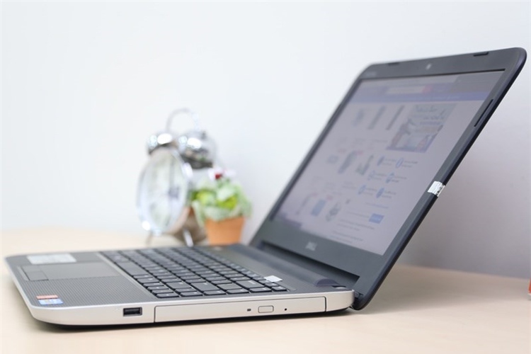 Laptop Dell Vostro 2421 33212G32 Màu Đen