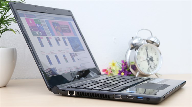 Laptop Acer Aspire E1 472 54204G50Dn Màu Đen