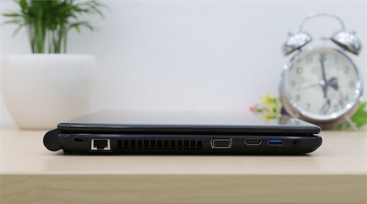 Laptop Acer Aspire E1 472 54204G50Dn Màu Đen