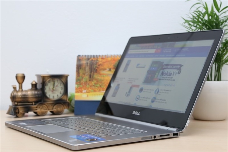 Laptop Dell Inspiron 7437 74508G50HSW8T Màu Bạc