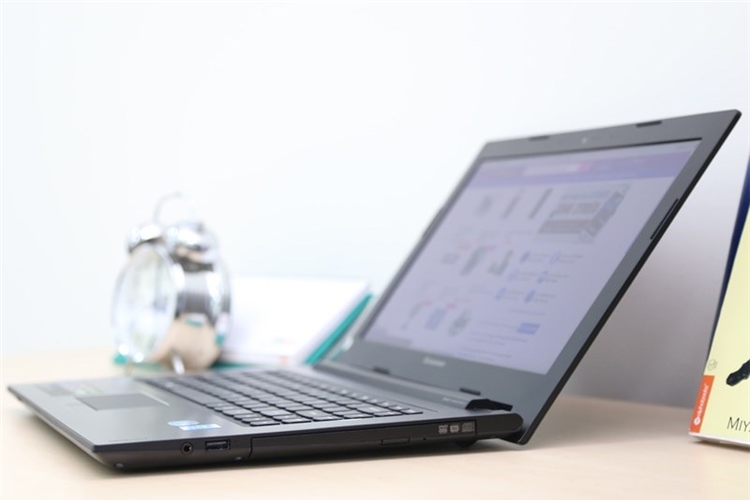 Laptop Lenovo S410P 74504G1TG Màu Đen