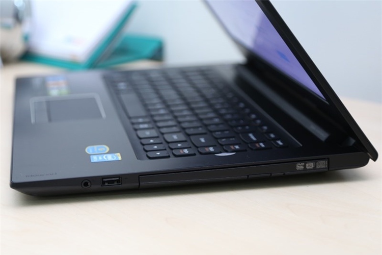 Laptop Lenovo S410P 74504G1TG Màu Đen