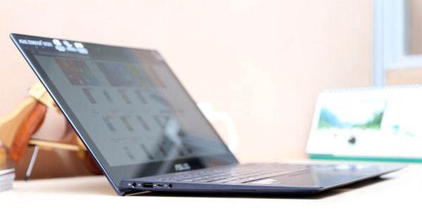 Zenbook UX302LA, mạnh mẽ theo cách riêng Zenbook UX302LA, mạnh mẽ theo cách riêng