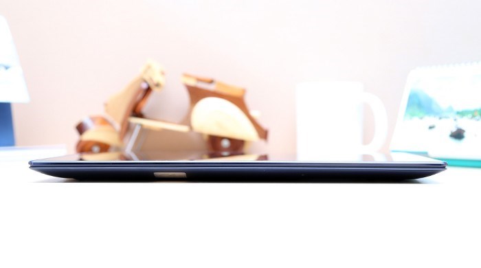 Laptop Asus Zenbook UX302LG 54204G50HSGW8T Màu Xanh Dương