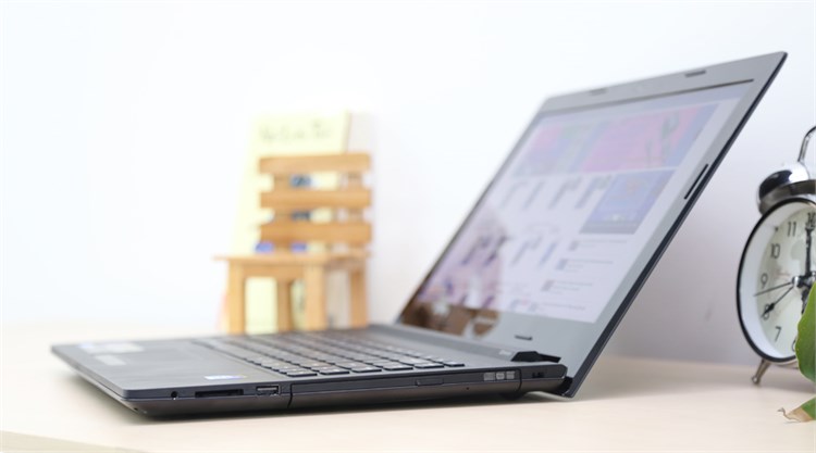 Laptop Lenovo G40 P3552G50 Màu Đen