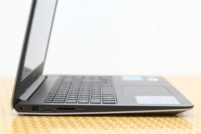 Laptop Dell Inspiron 5547 54214G50G