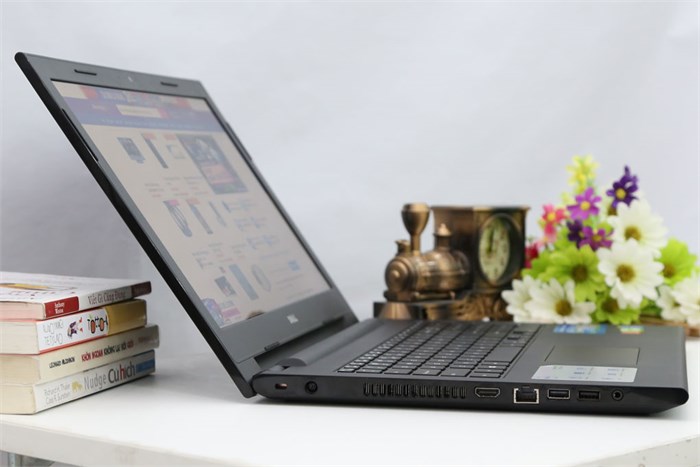 Laptop Dell Inspiron 3542 34004G50G