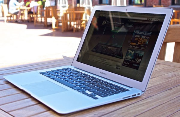 Apple Macbook Air 2014 laptop cao cấp